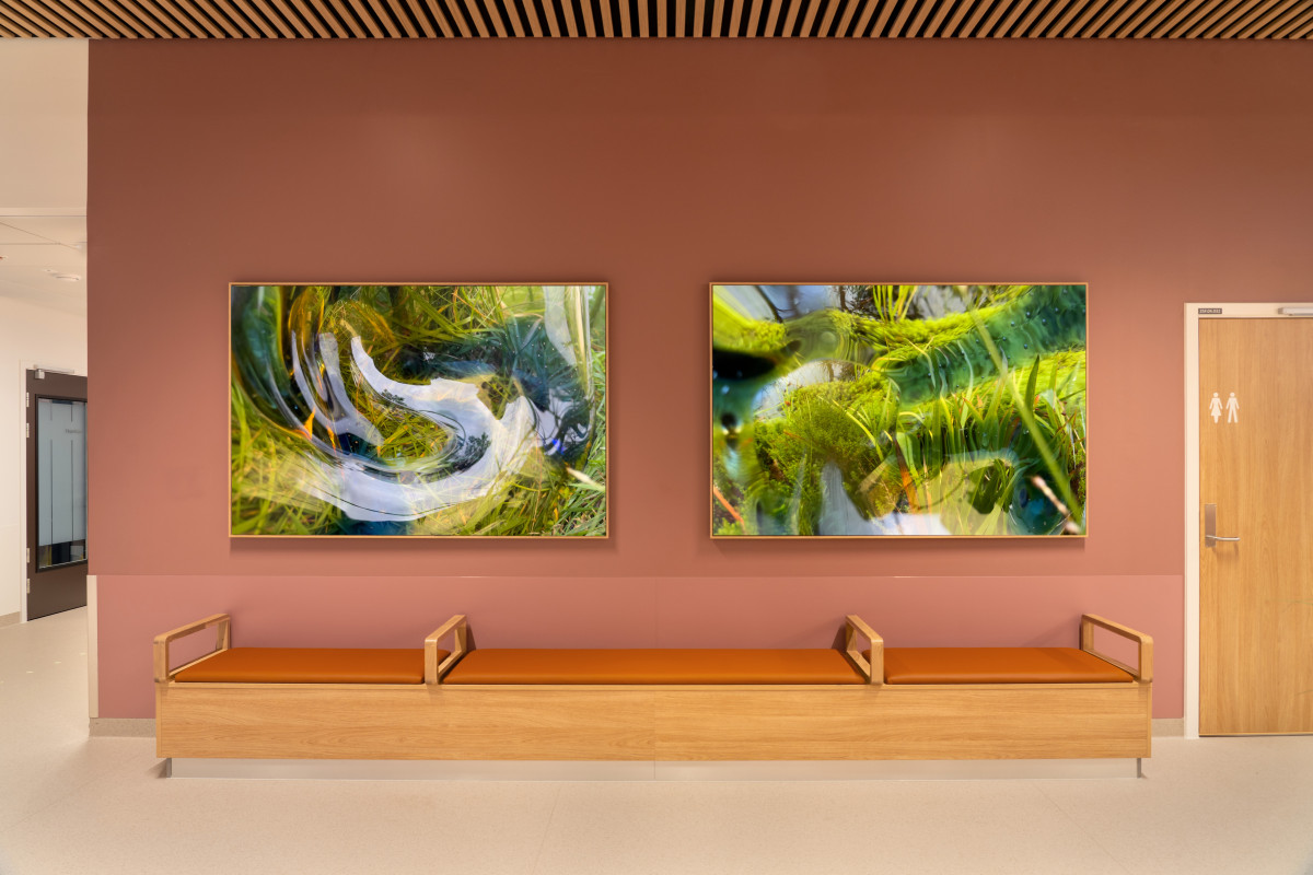 4.th floor waiting room. Art photo Sjå gjennom #01, 120x180 cm, Chromalux.
Documentation by Jon Gorospe